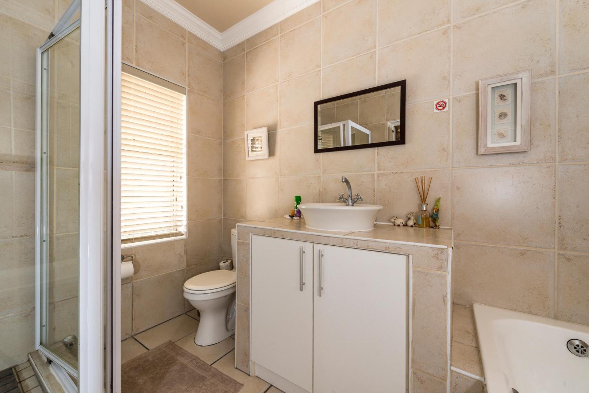 Guesthouse De Tijger Lodge Parow Ngoại thất bức ảnh