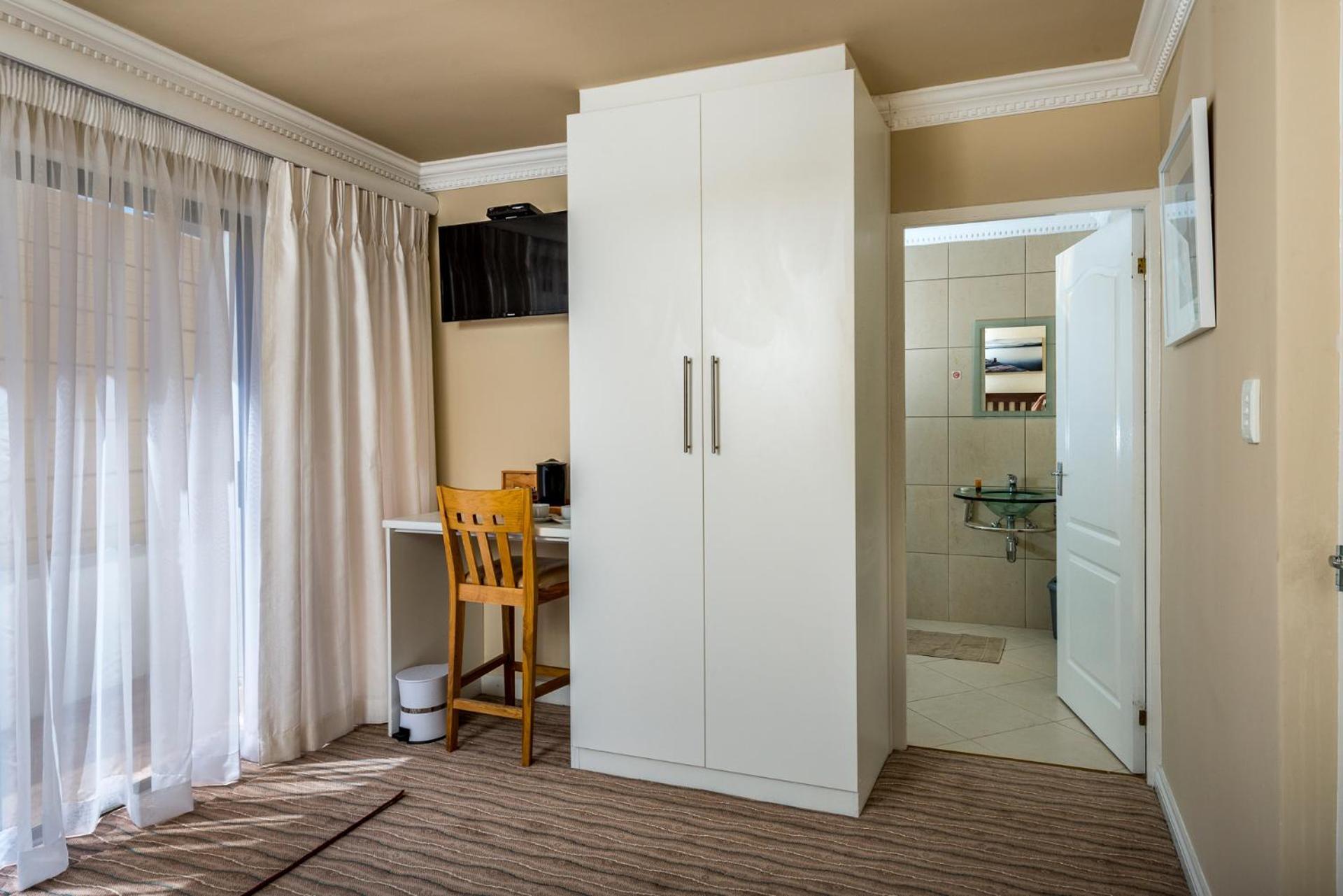 Guesthouse De Tijger Lodge Parow Ngoại thất bức ảnh