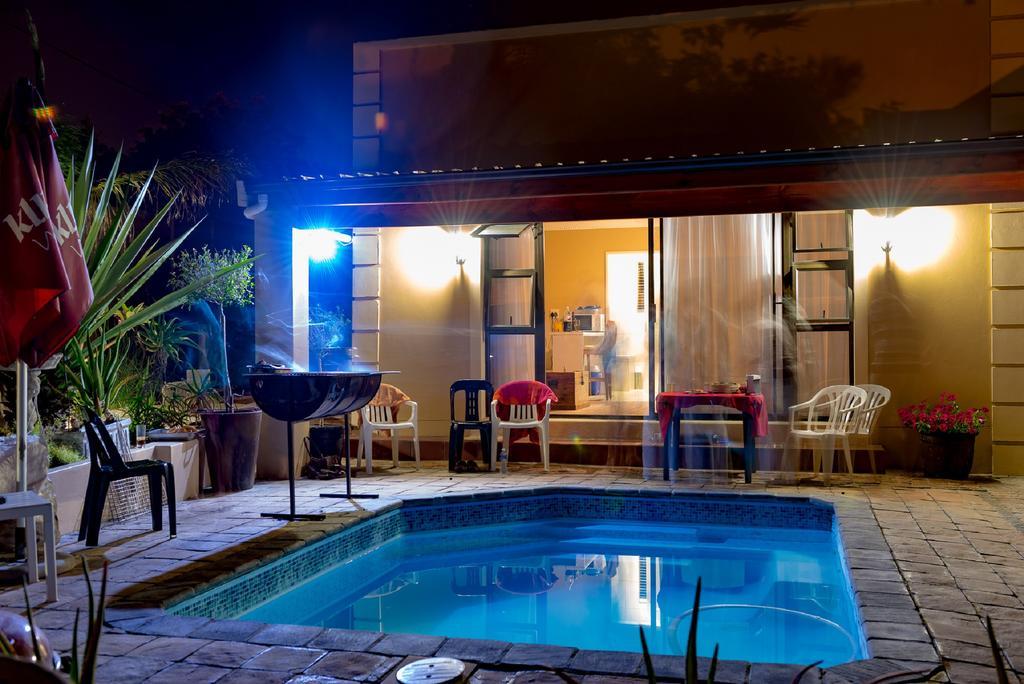 Guesthouse De Tijger Lodge Parow Ngoại thất bức ảnh